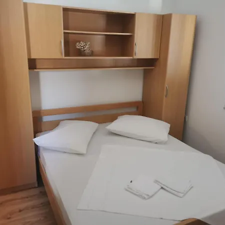 Apartman Branko Baska Voda