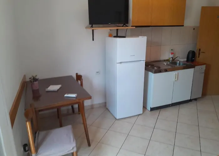 Branko Apartman Baska Voda