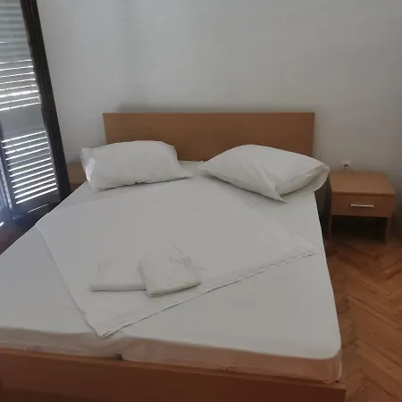 Branko Apartamento Baška Voda