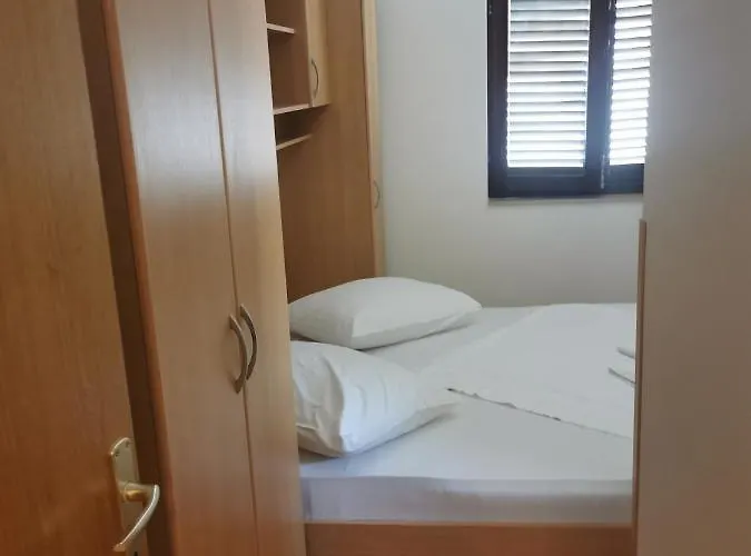 Branko * Baška Voda