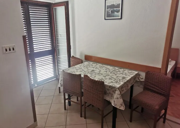 Branko * Baška Voda